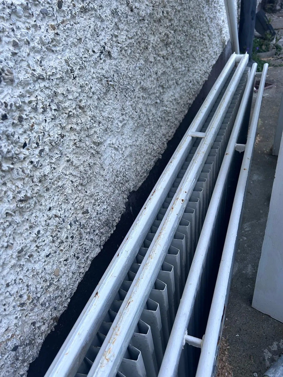 Free radiators - Image 2