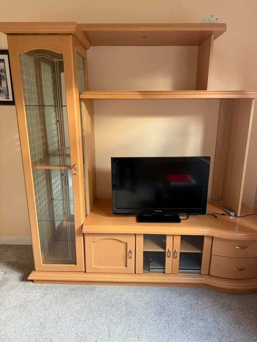Sitting room furniture - Image 1
