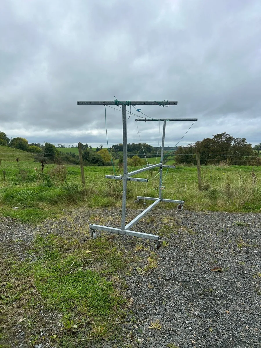 Clothes line - Image 2