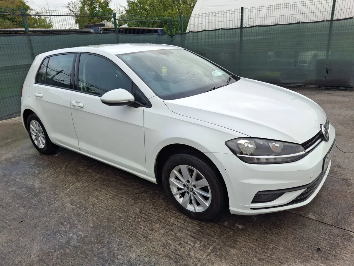 192 Volkswagen Golf  Trendline  1.6 Tdi - Image 2