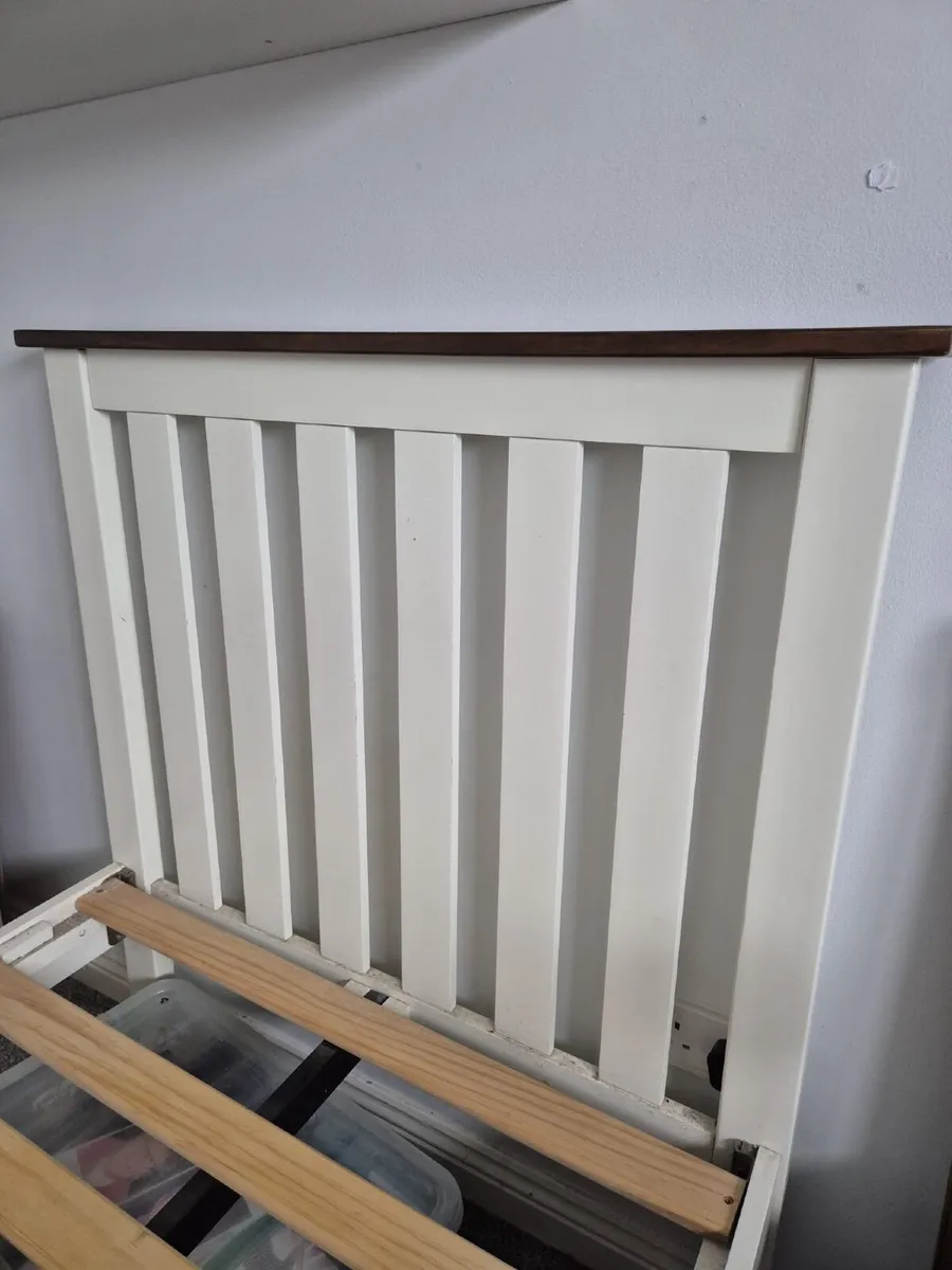Single Bed - Image 2