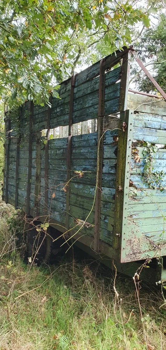 3 Trailers - Image 2