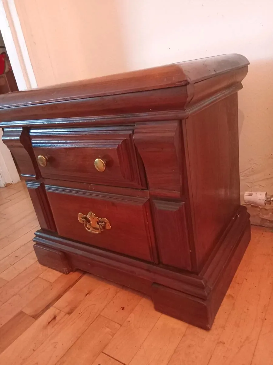 mid century campaign style  chest of drawers - Image 1