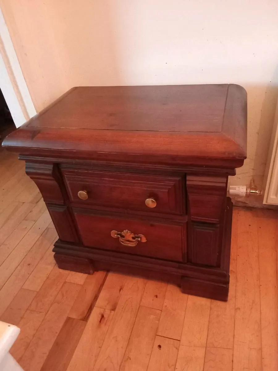 mid century campaign style  chest of drawers - Image 3