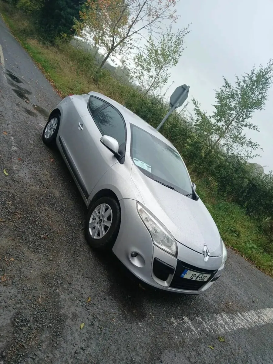 Renault Megane 2012 - Image 1