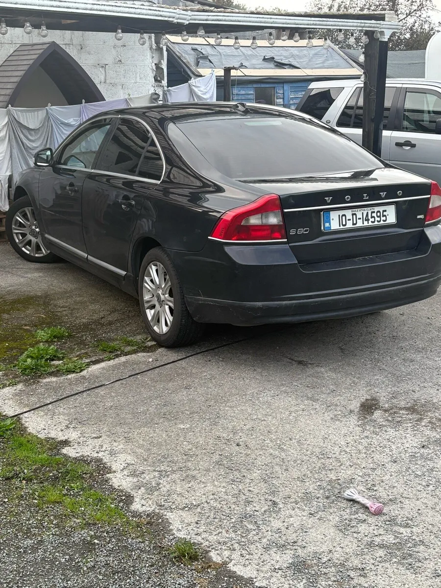 Volvo s80 2010 - Image 2