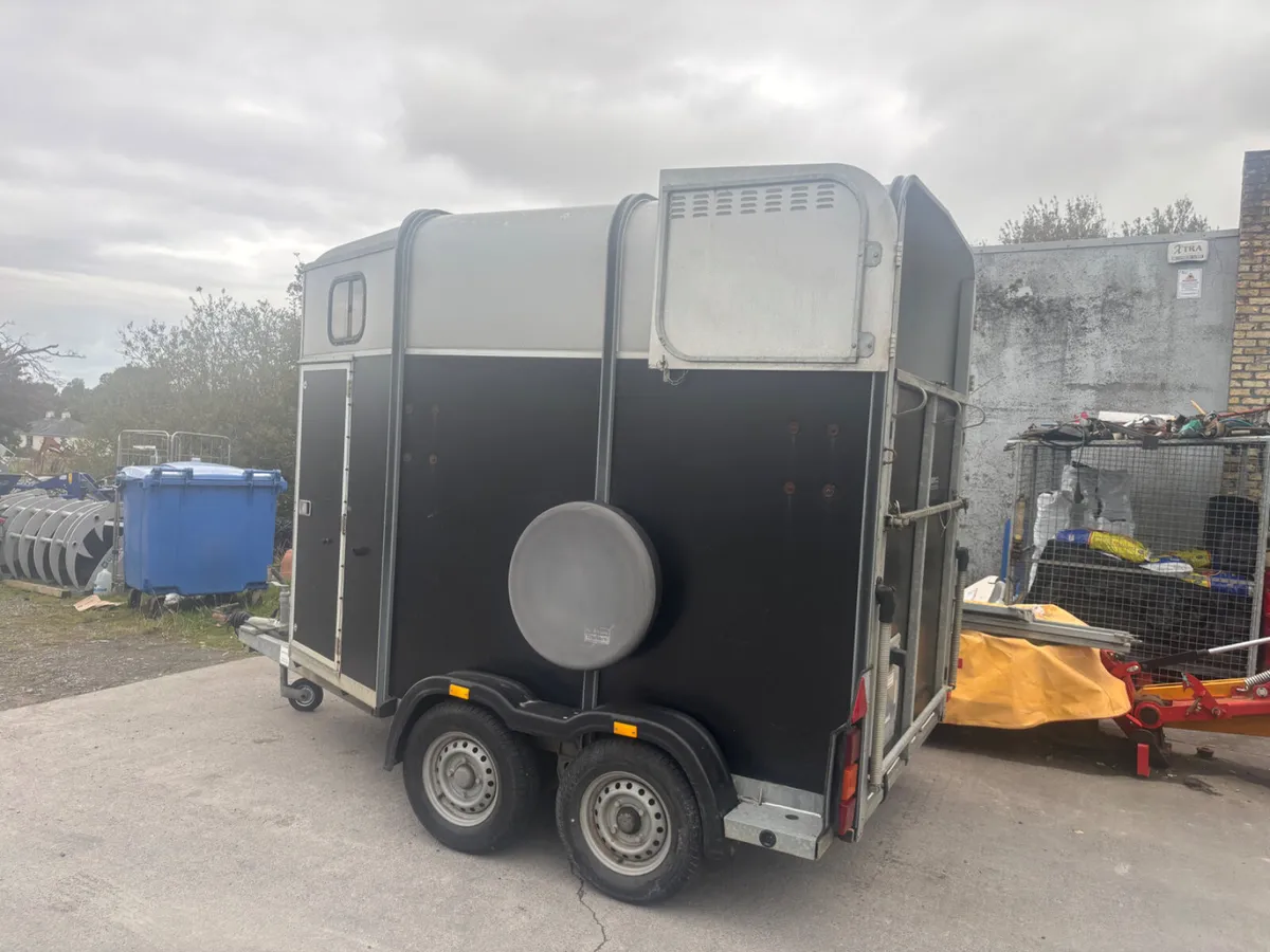 Immaculate ifor williams hb505 classic - Image 3