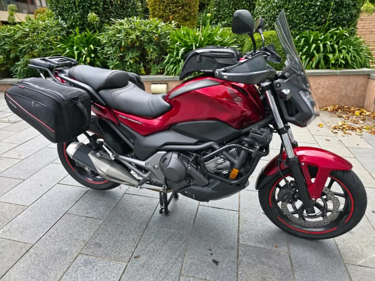 Honda nc750s dct limited edition - Image 2
