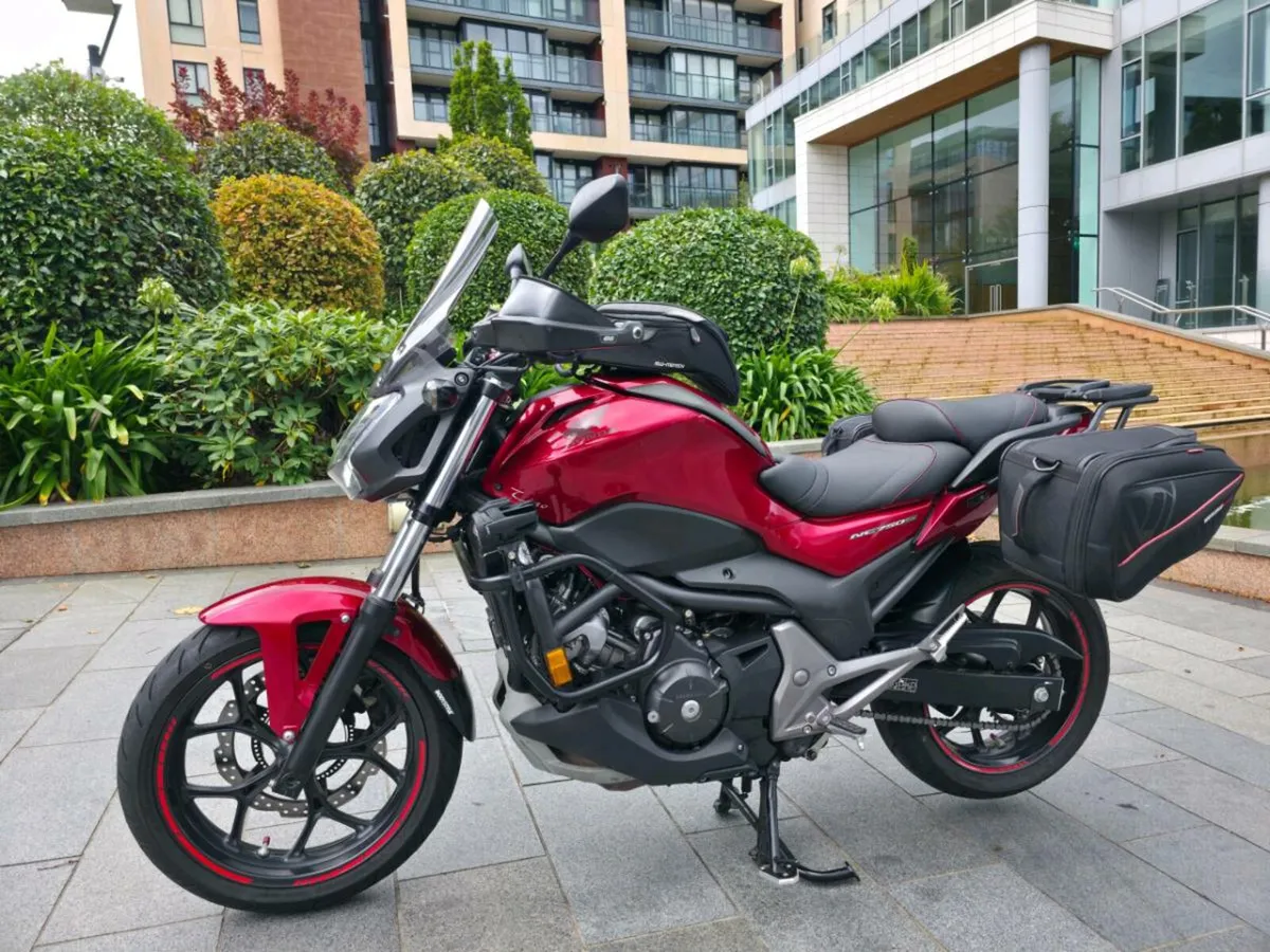 Honda nc750s dct limited edition - Image 3