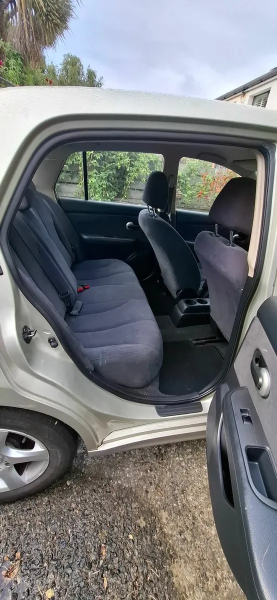 Nissan Tiida 2007 - Image 2