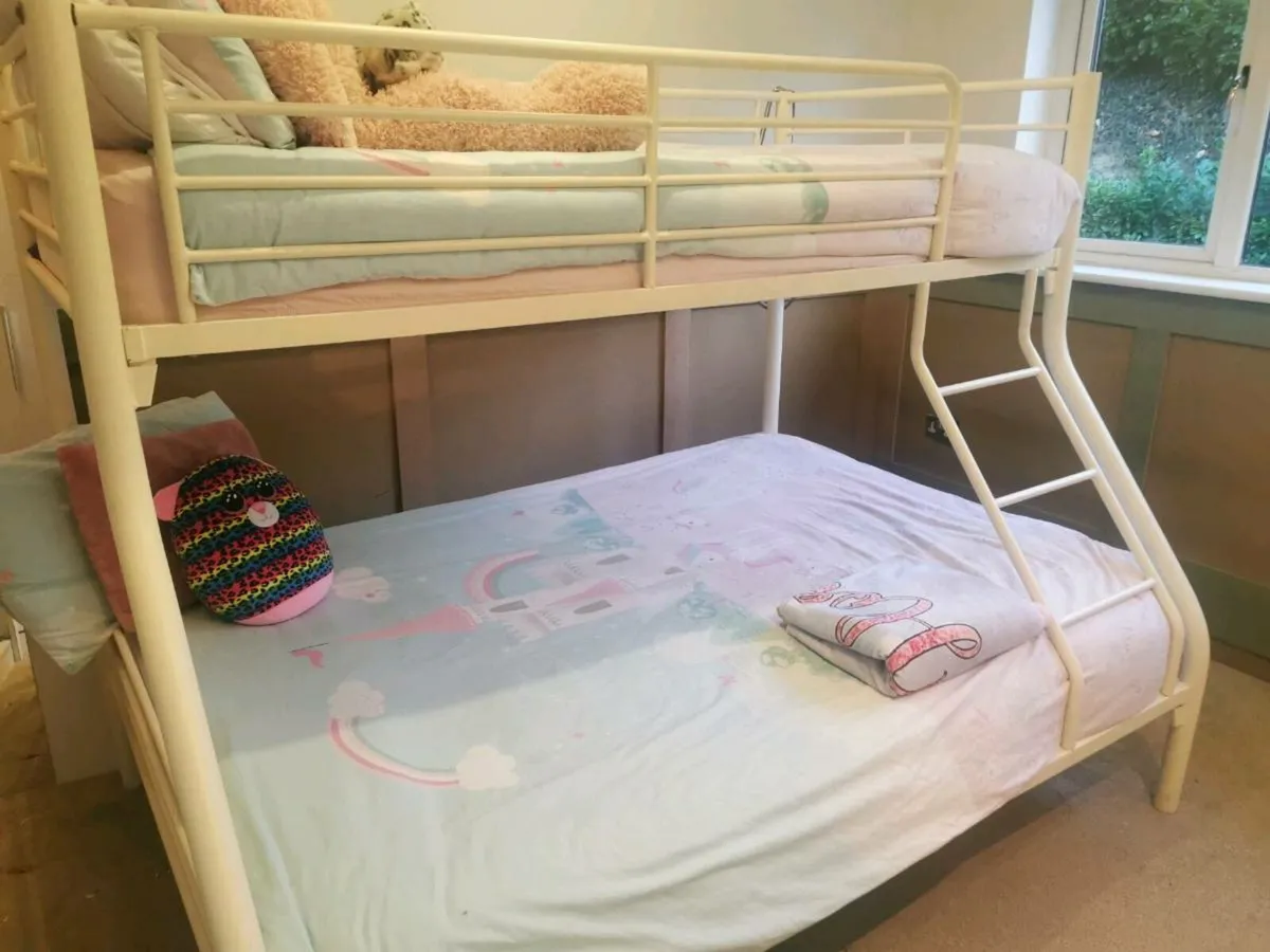 Triple bunk bed - Image 3