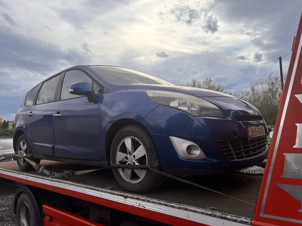 11 Renault scenic 7 seater for breaking