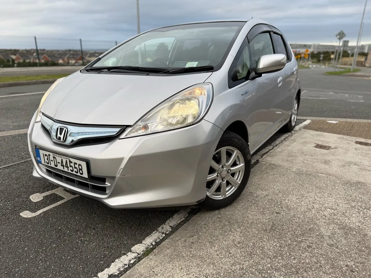 131 Honda Fit Jazz Automatic Hybrid 1.3 Fresh NCT - Image 1
