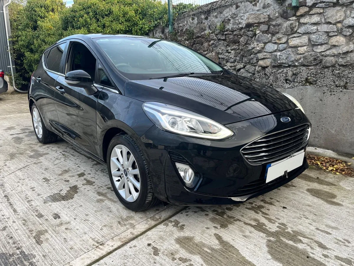 202, FORD FIESTA - Image 2