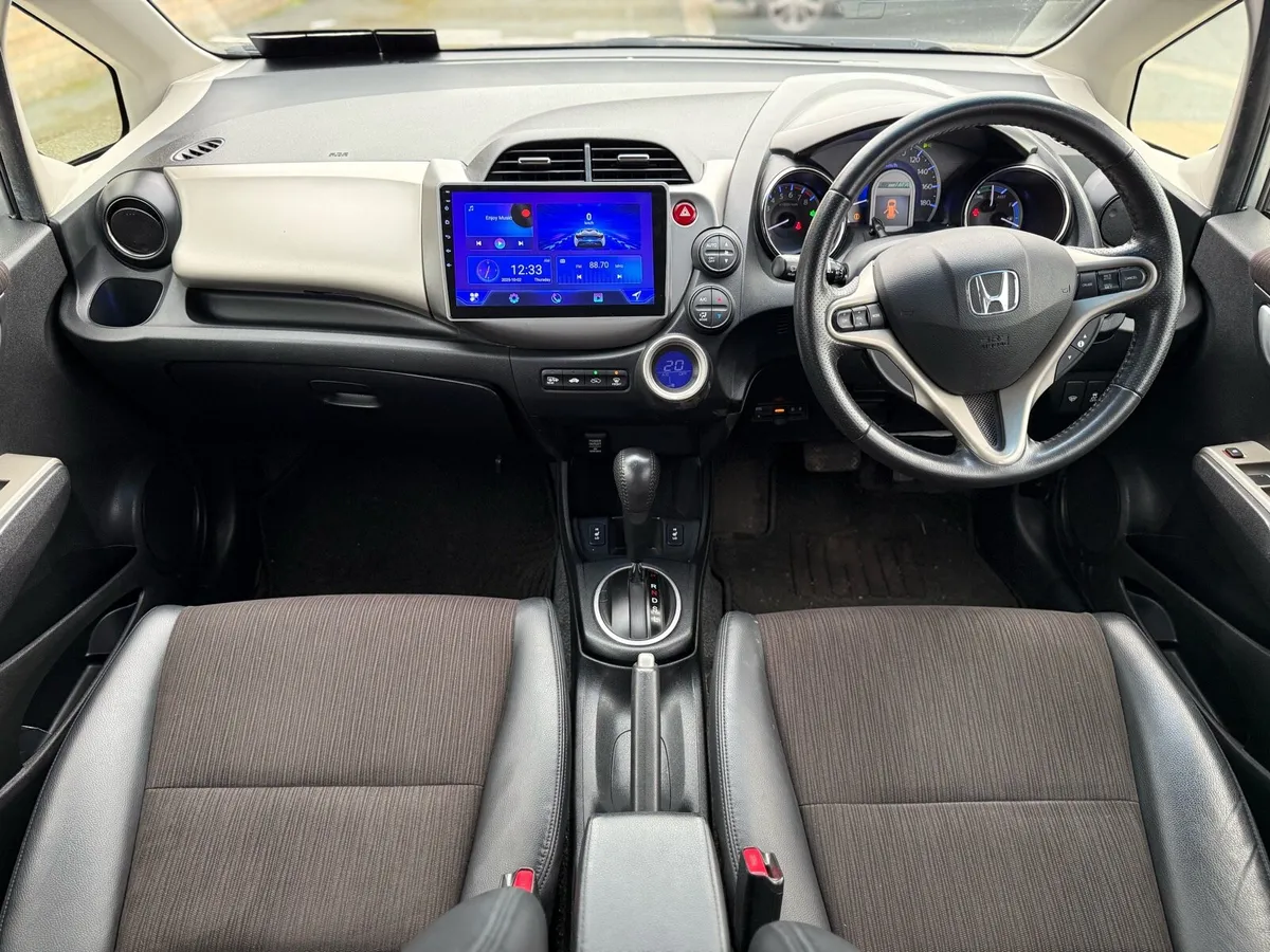 131 Honda Fit Jazz Automatic Hybrid 1.3 Fresh NCT - Image 3