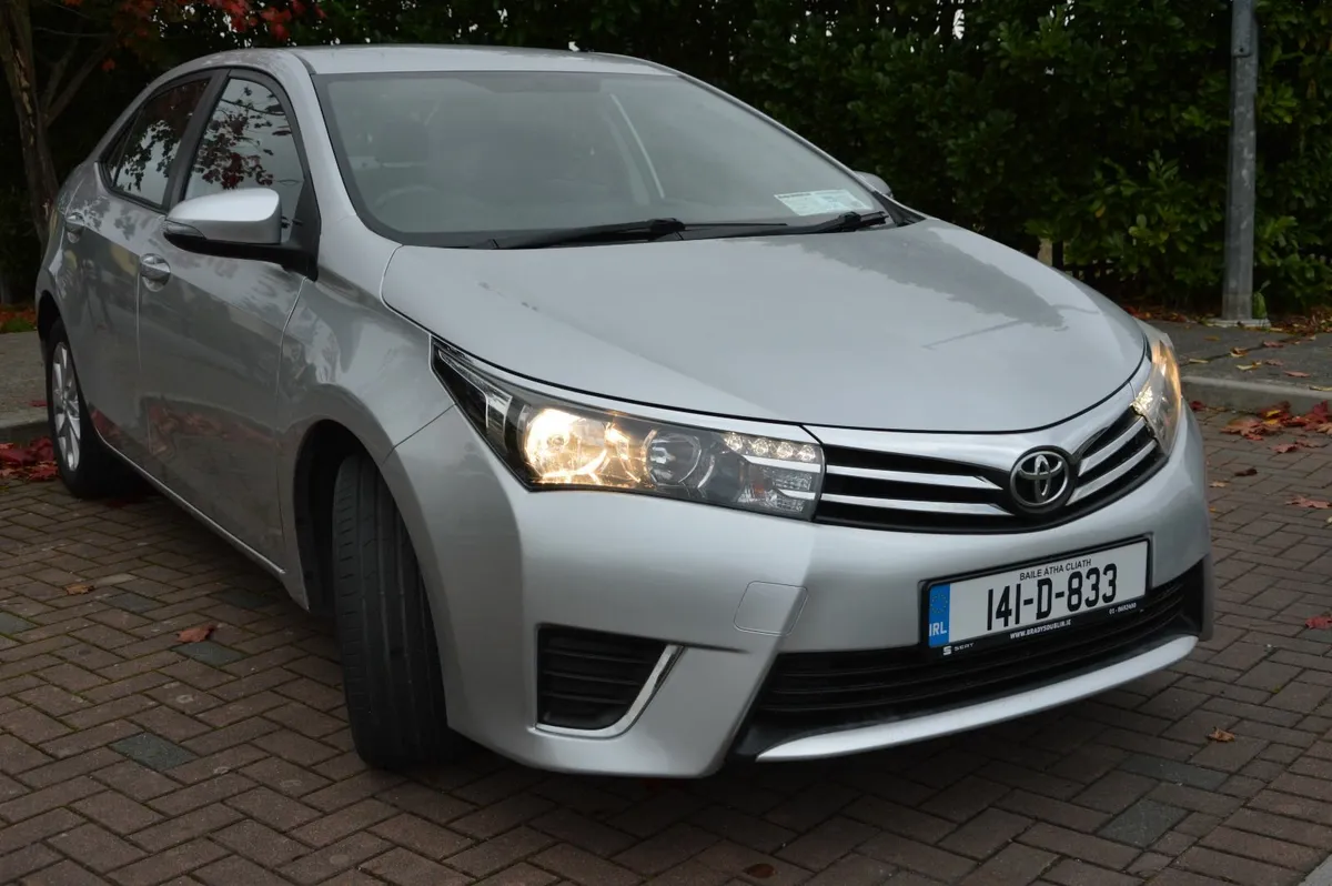 Toyota Corolla 2014 - Image 1