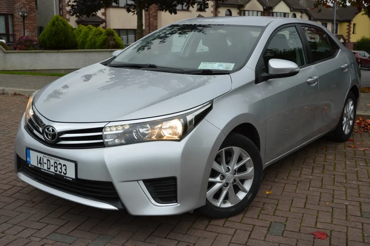 Toyota Corolla 2014 - Image 3