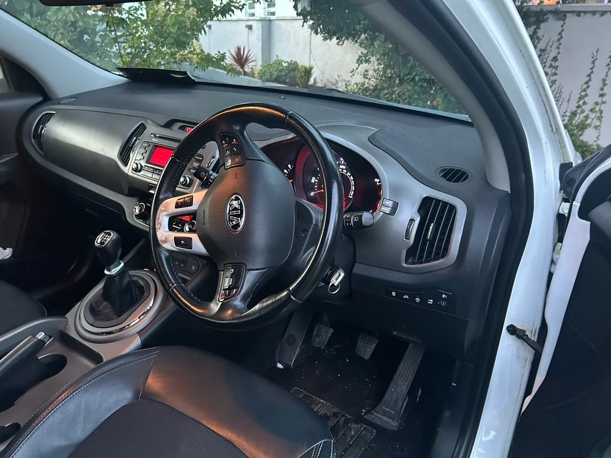 Kia Sportage CRDI 2 - Image 3