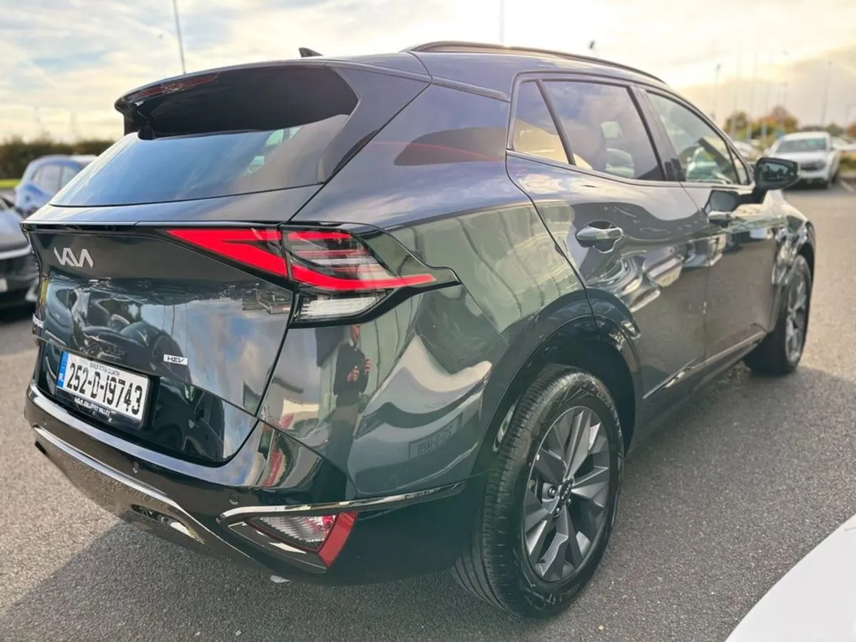 Kia Sportage 1.6 Hybrid Anniversary Edition - Image 4