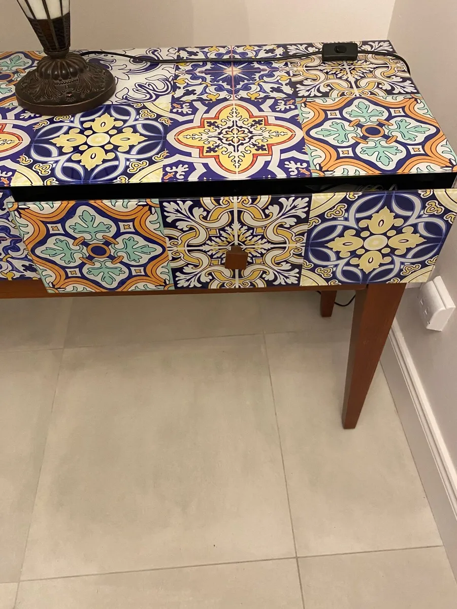 Console  table - Image 3