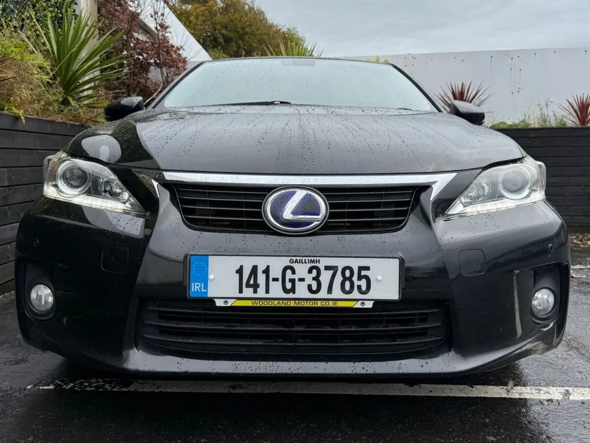 Lexus CT200H 1.8 Hybrid / Advance With Leather / - Image 4