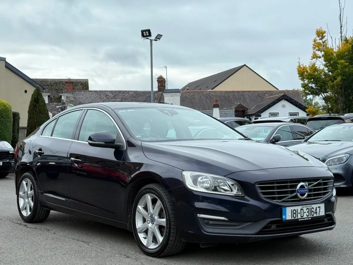 Volvo S60 2.0 D2 SE  high Spec - Image 3