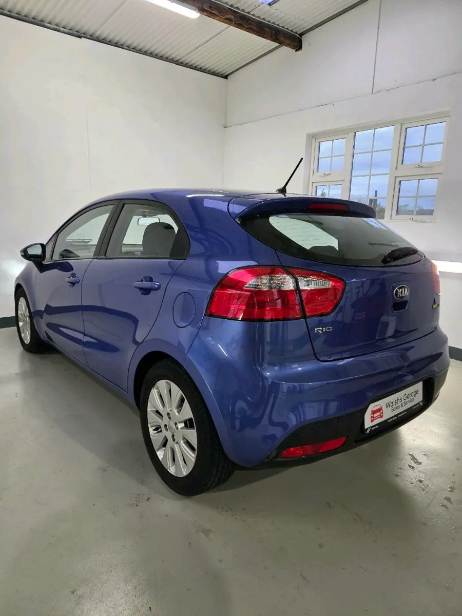 Kia Rio 1.4 Diesel 2014 - Image 2