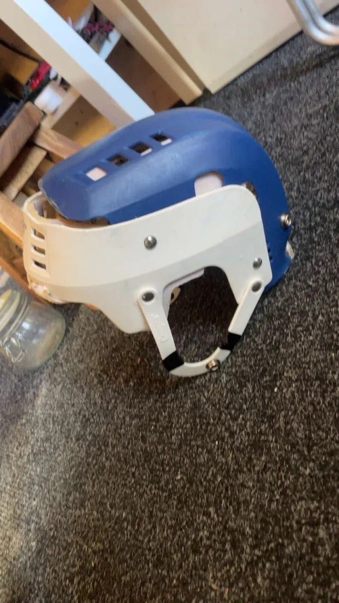 Cooper hurling helmet - Image 2