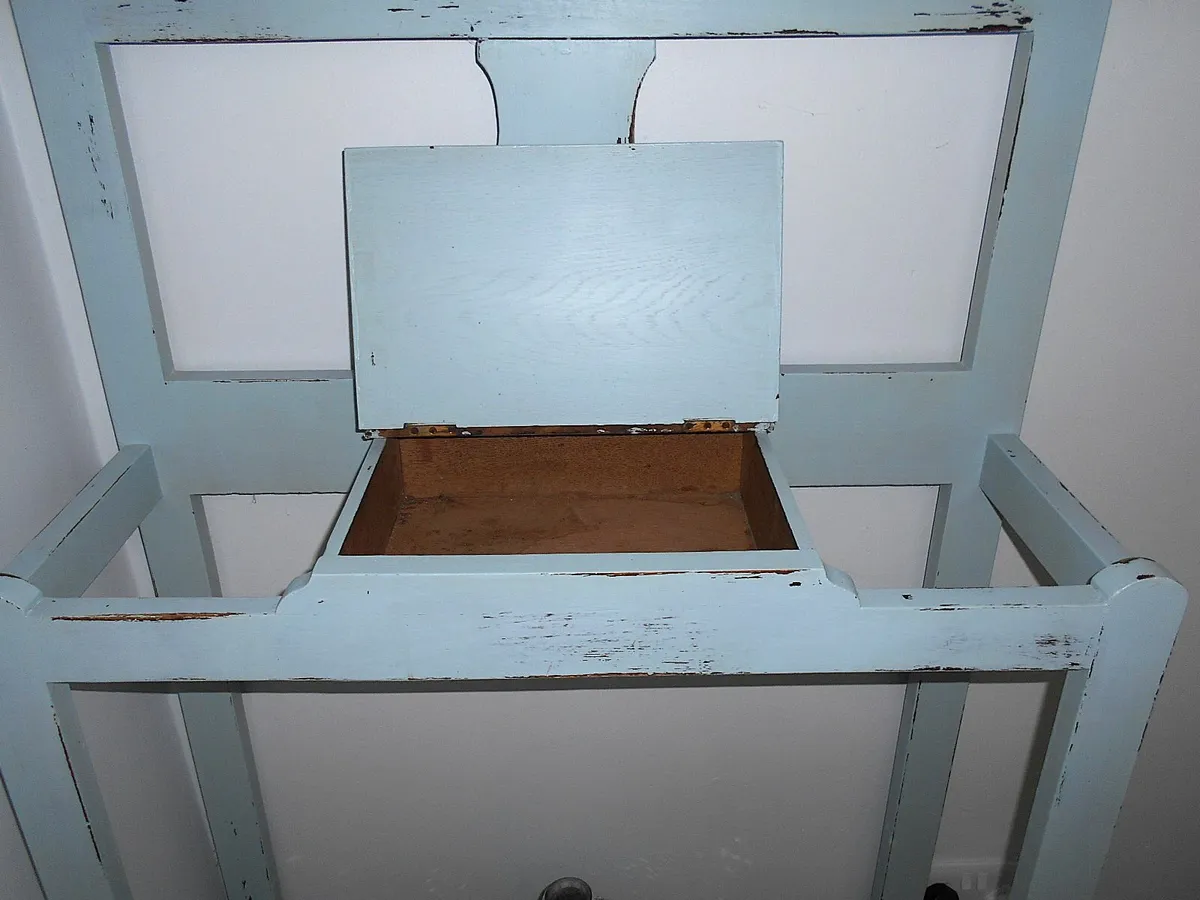 Hallway coat stand. - Image 3