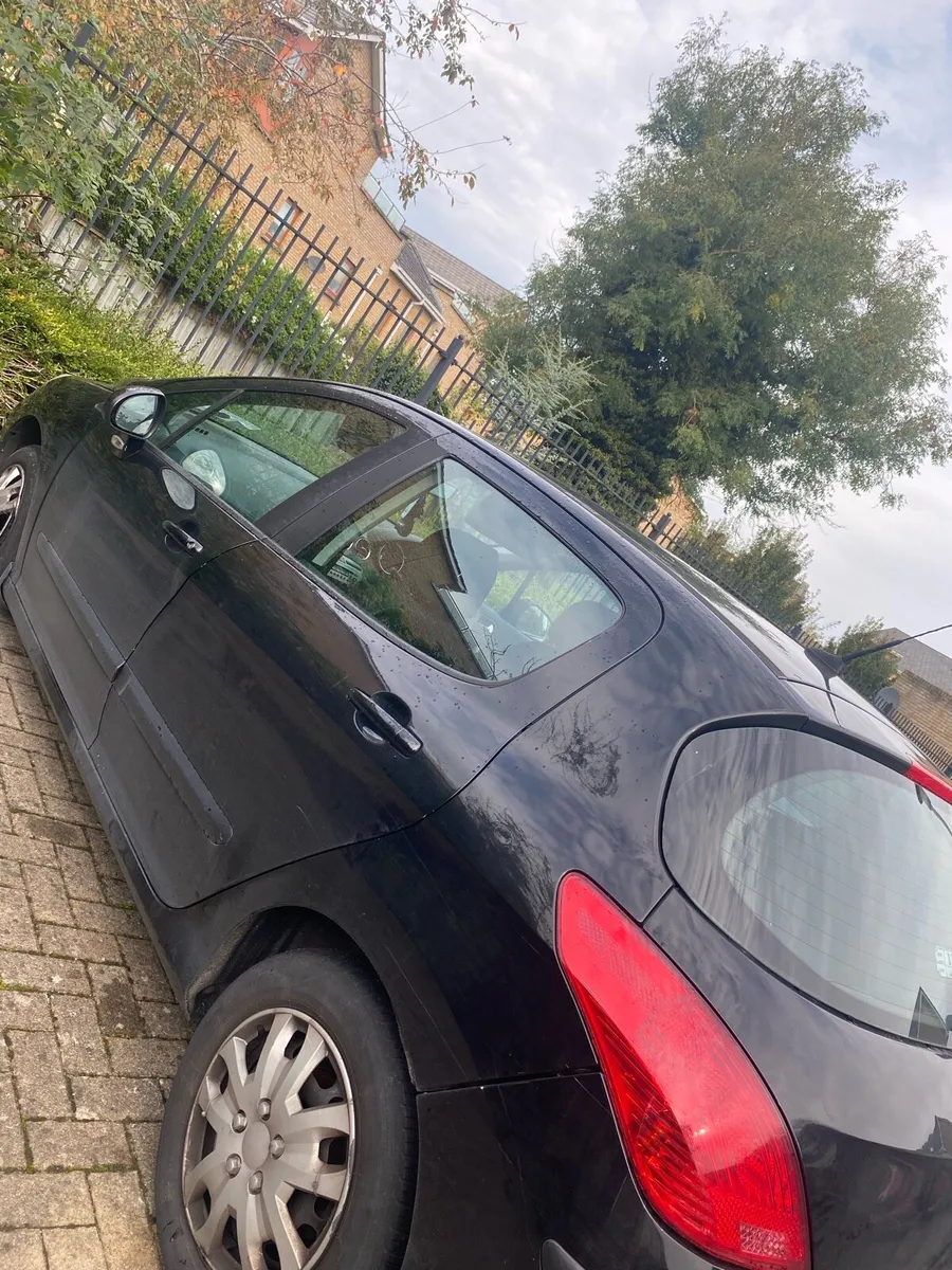 Peugeot 308 - Image 3