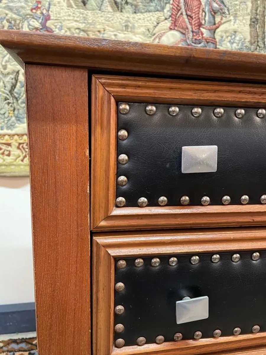 Mid-Century Modern Chest of Drawers - Image 3
