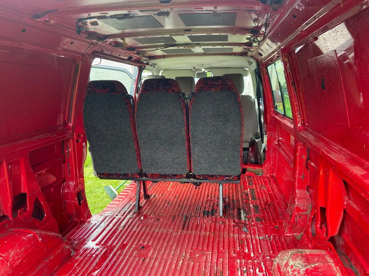 3/4 width Van Seat - integrated seatbelts - Image 4