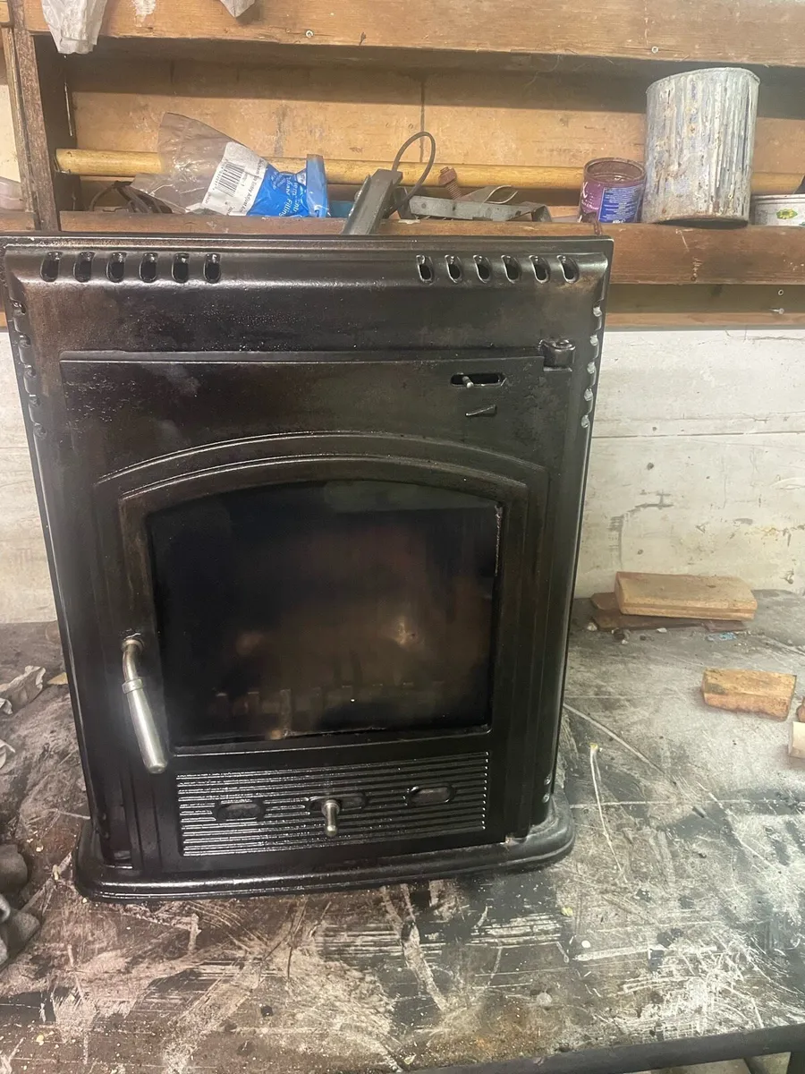 5 kw enamel insert stove - Image 1
