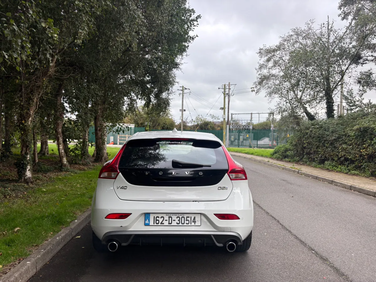 2016 Volvo V40 R design 2.0 D2 immaculate - Image 4