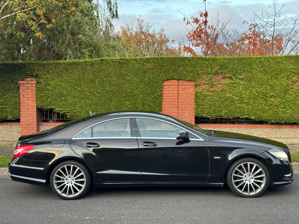 Mercedes CLS 250D AMG Line - Image 2