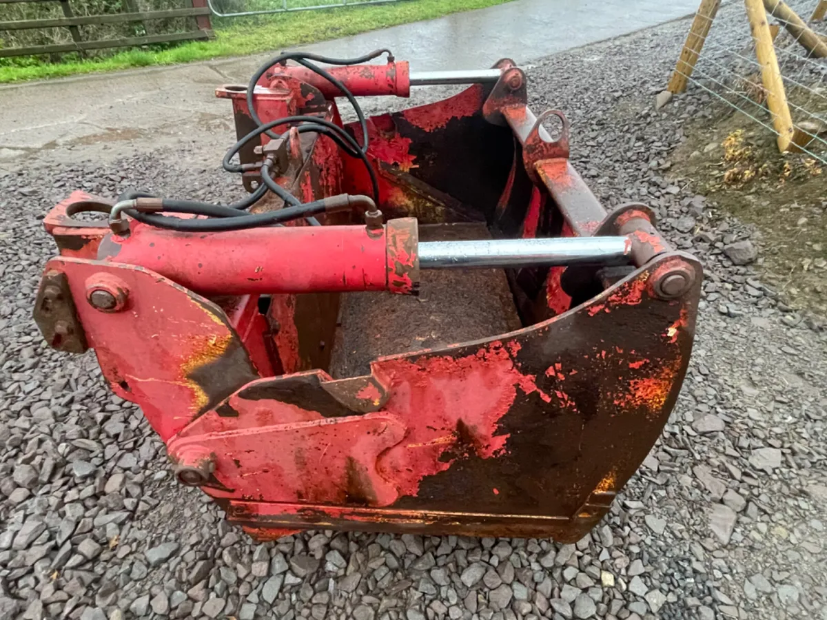 Redrock 5ft 3” shear bucket - Image 1