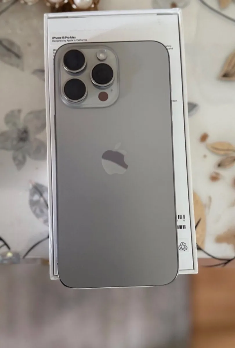 Iphone 15 pro max - Image 2
