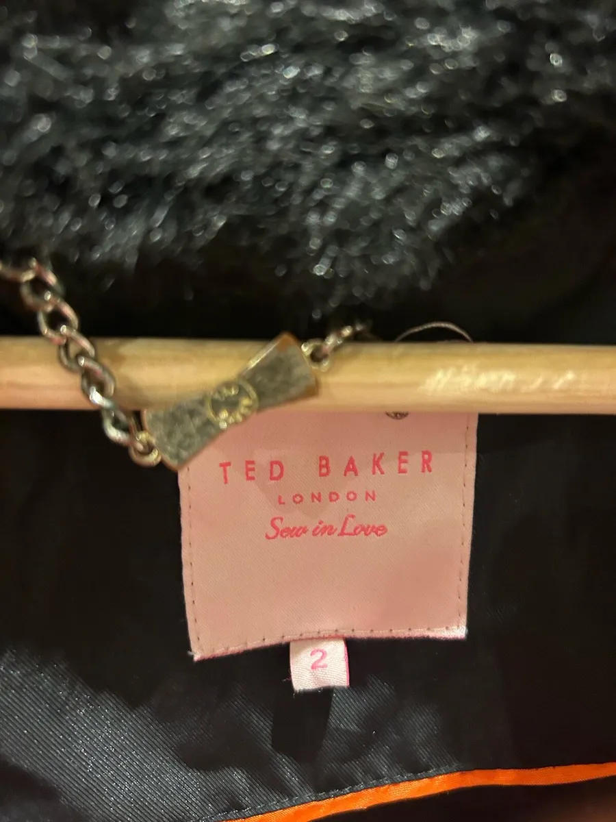 Ted Baker ladies winter padded coat - Image 3