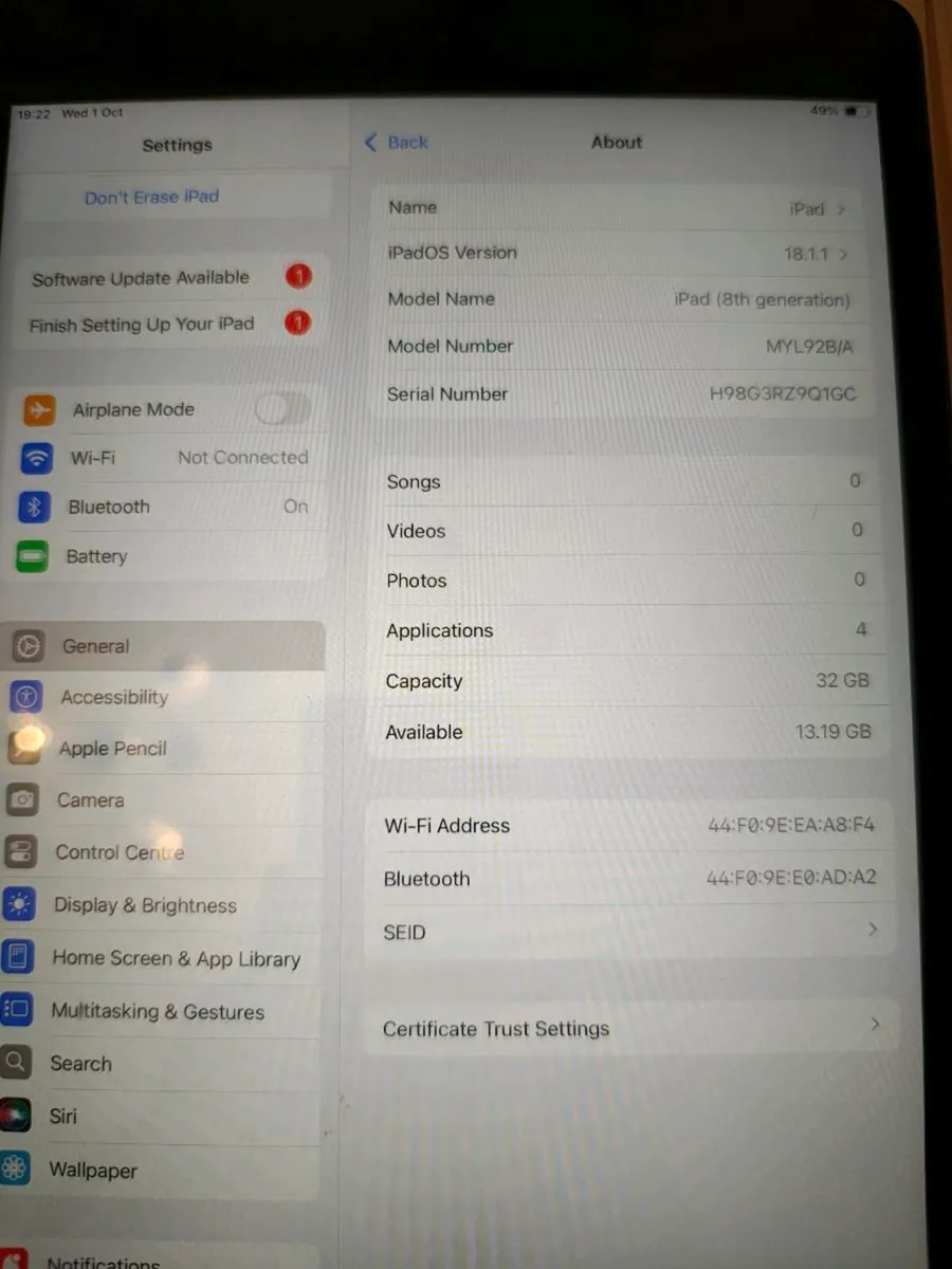 iPad 8th generation - Image 3