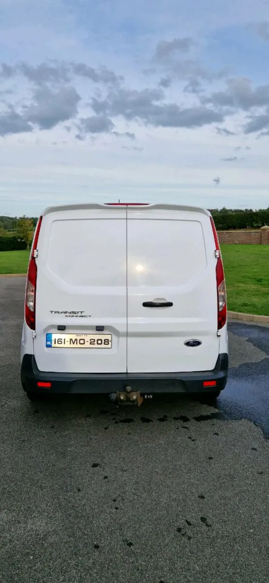 Ford Transit Connect - Image 4