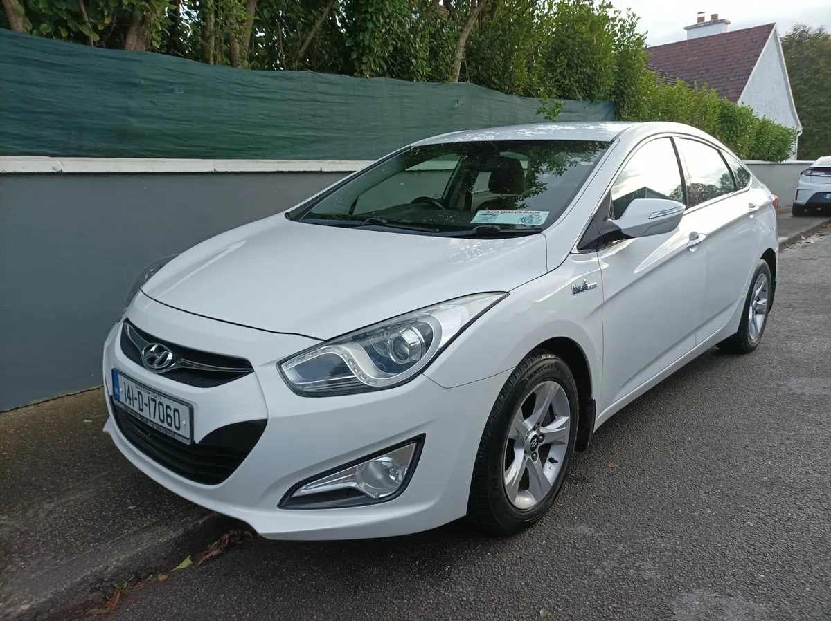 141 Hyundai i40 NCT 03/26 - Image 1