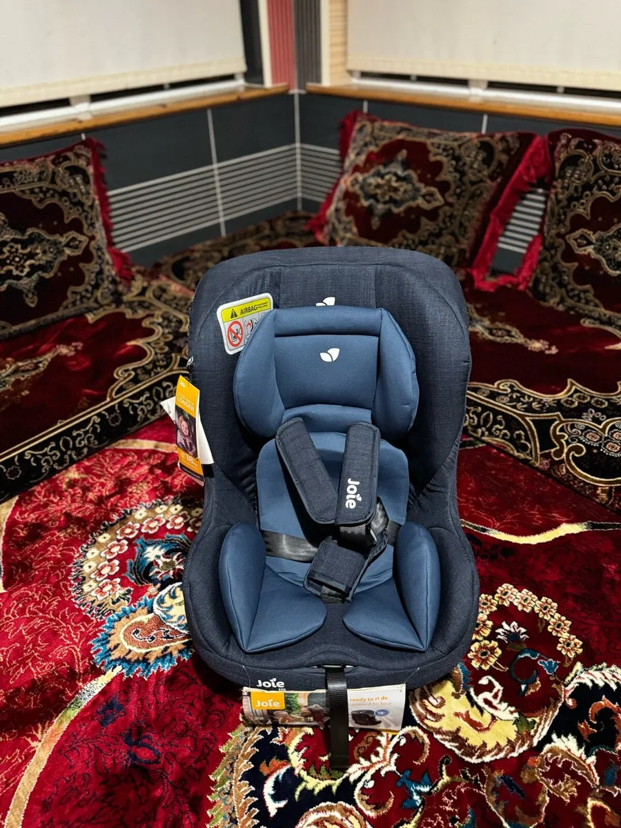 Joie Car seat - Image 1