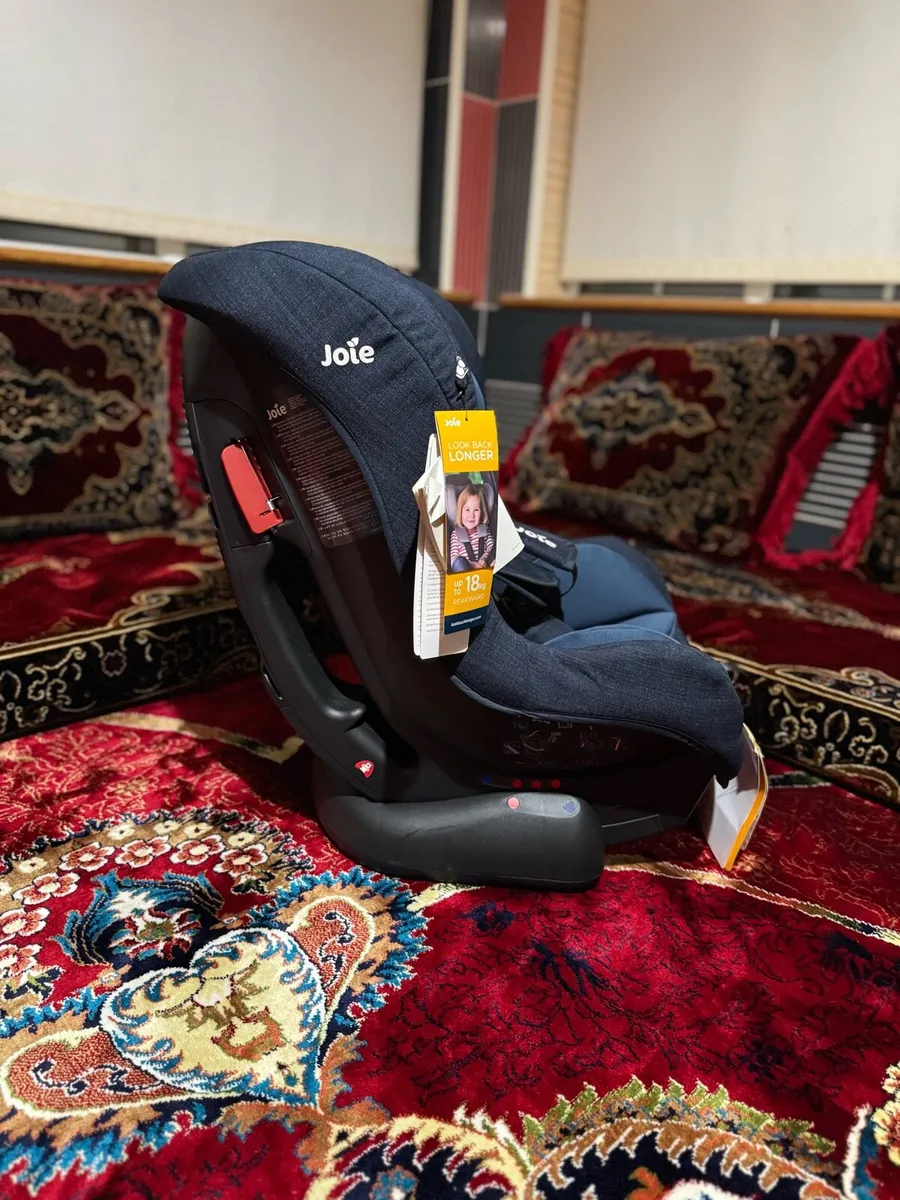 Joie Car seat - Image 4
