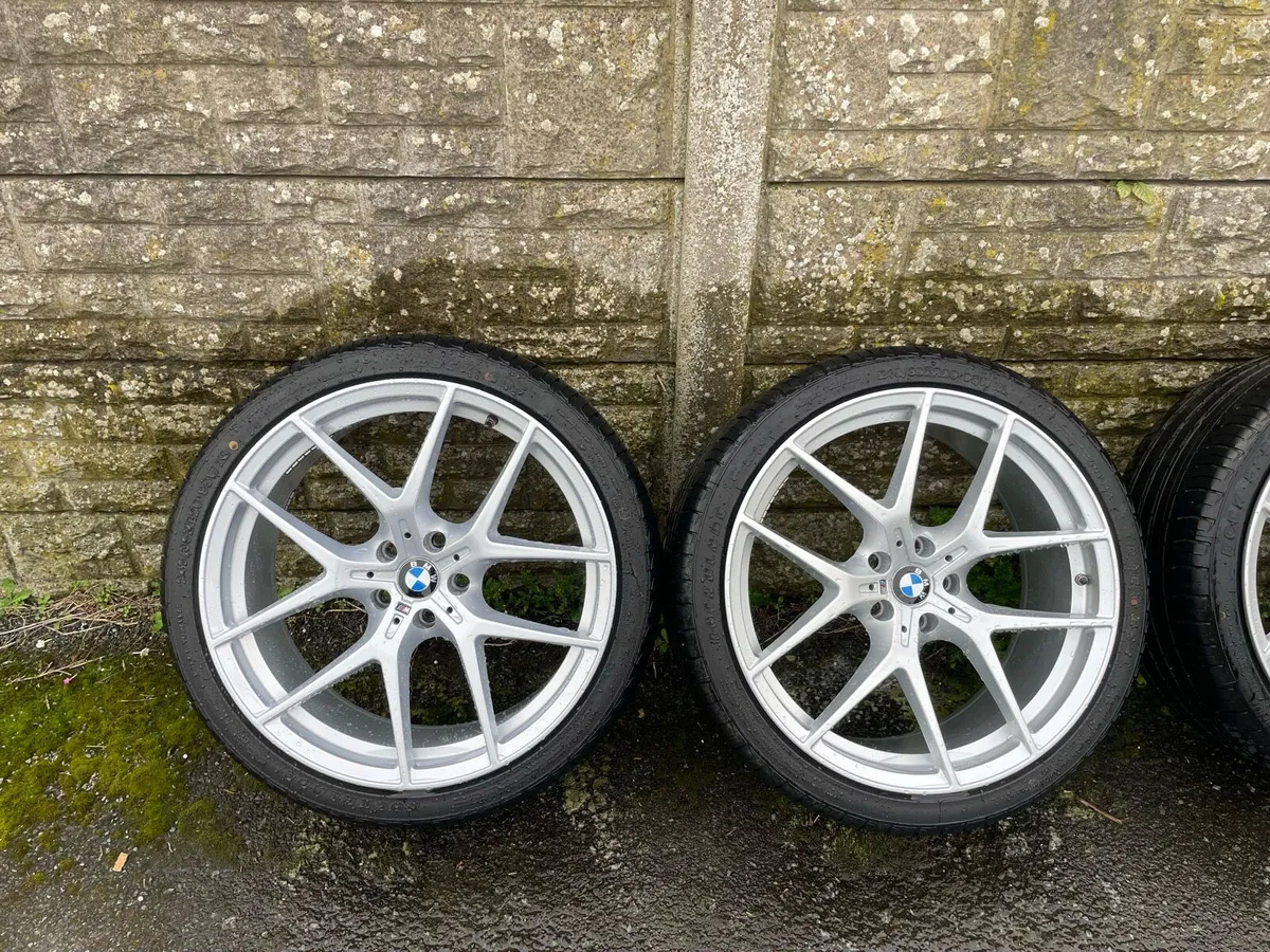 20” 554M BMW Alloys+ Tyres - Image 2
