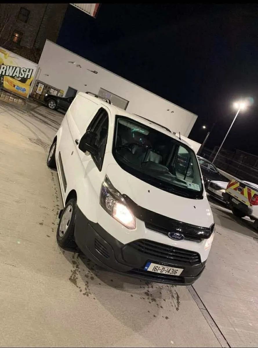 Ford Transit Custom 2016 LWB - Image 3