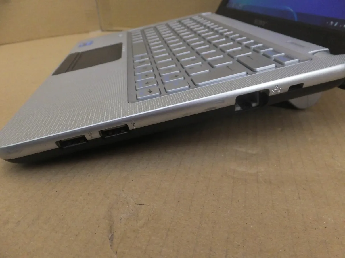 Laptops Sony Vaio PCG-4V1M - Image 4