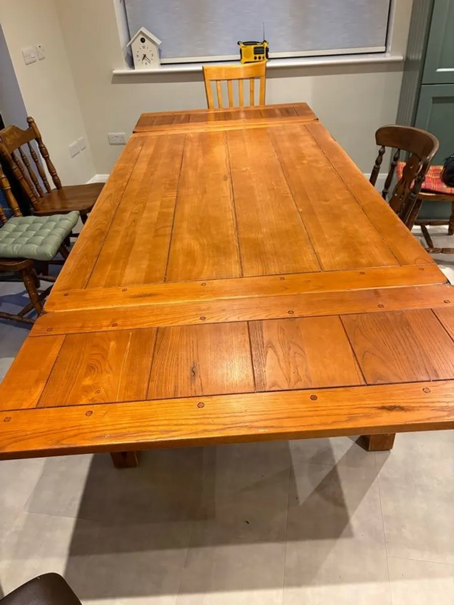 Very large dining room table - Image 2