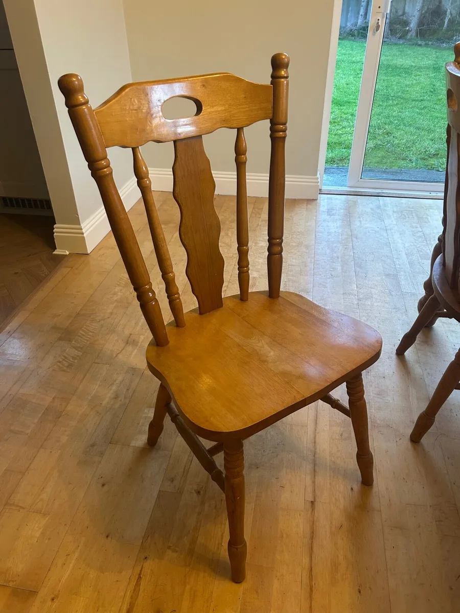 Solid Oak Dining Table & 6 Chairs - Image 2