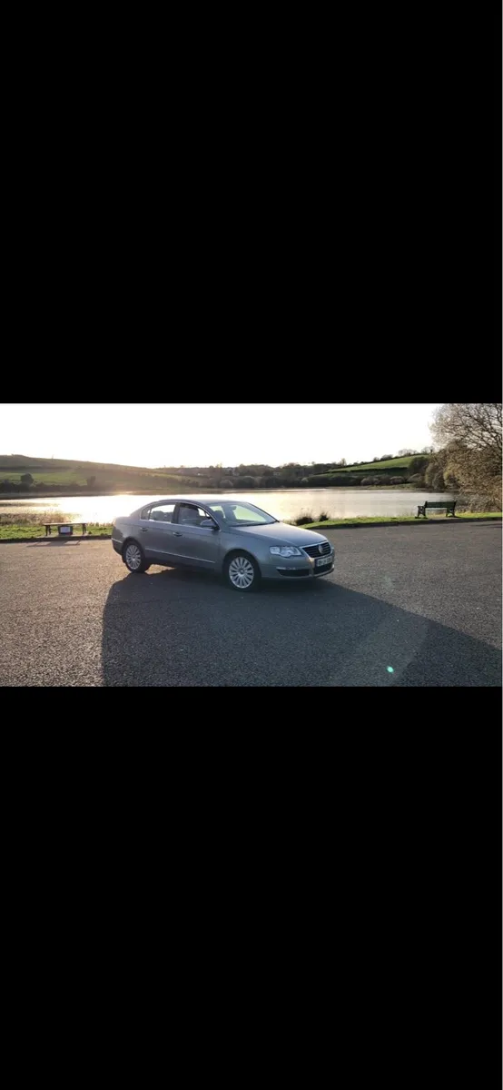 2009 Volkswagen Passat Highline 2.0L - Image 1