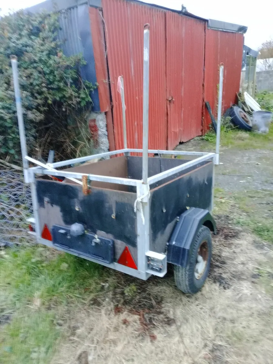 Trailer - Image 2